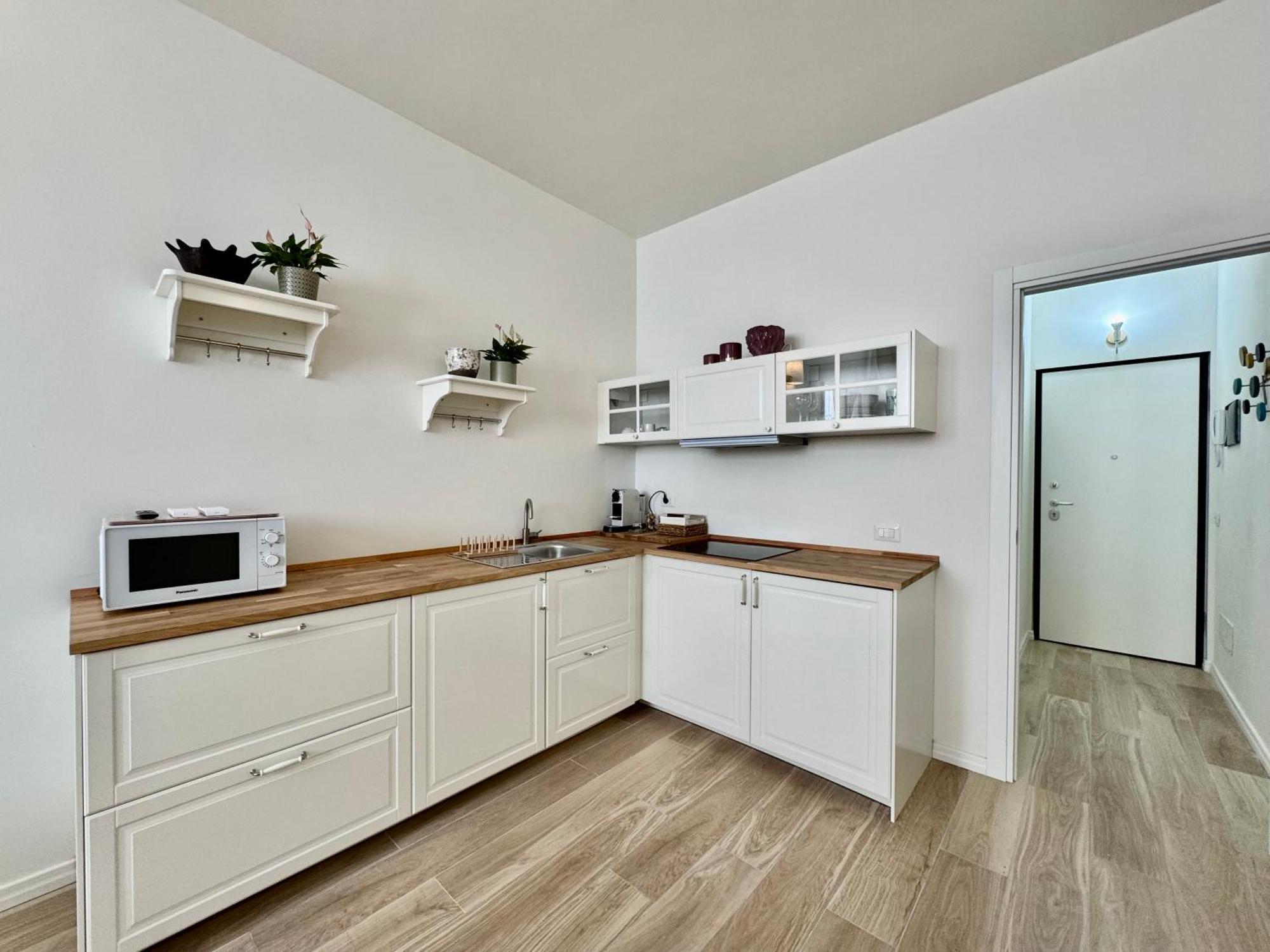 Spacious Near San Siro Appartamento *